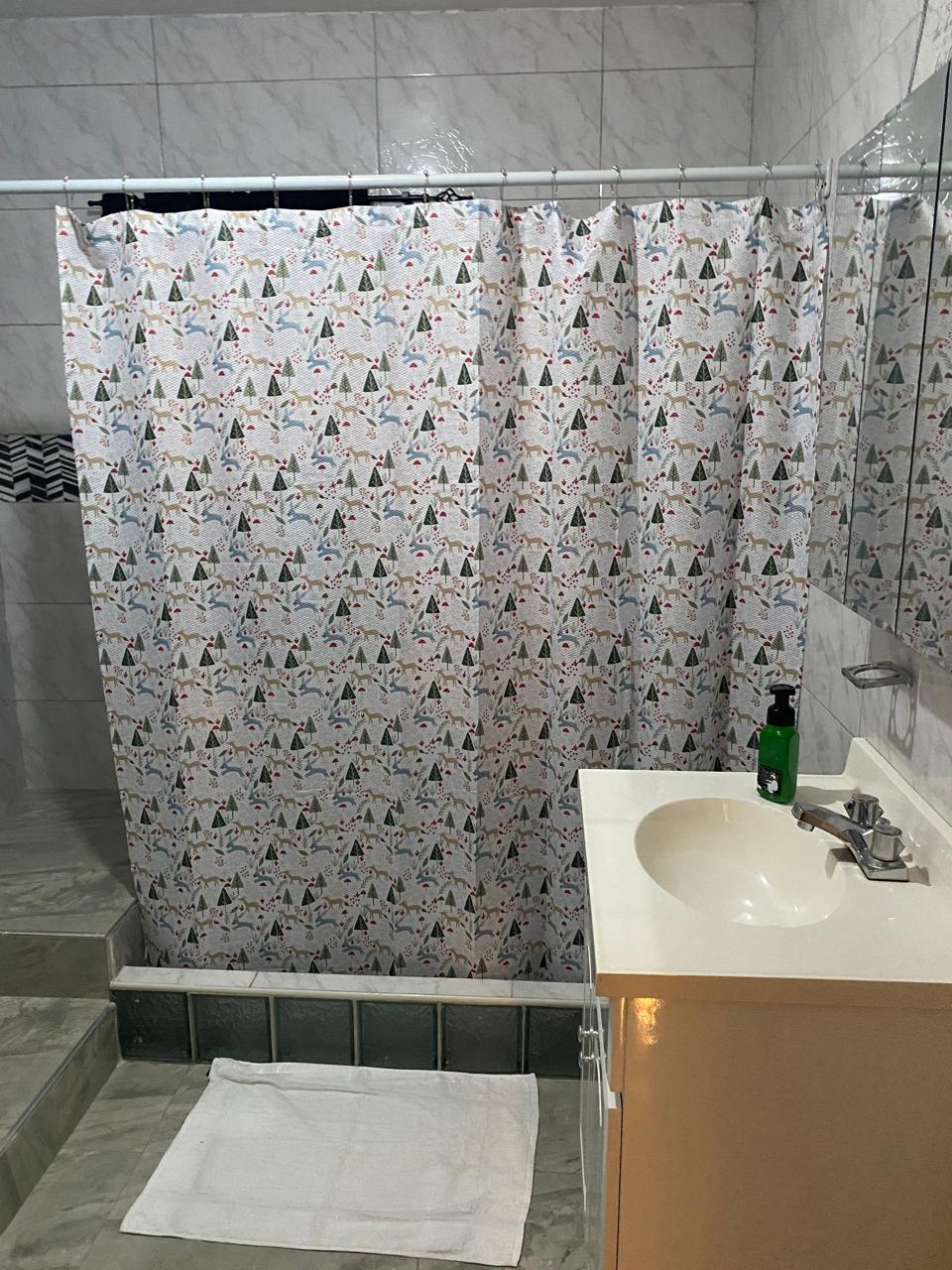 MEDIUM ONE BEDROOM $90USD / 13,000JMD